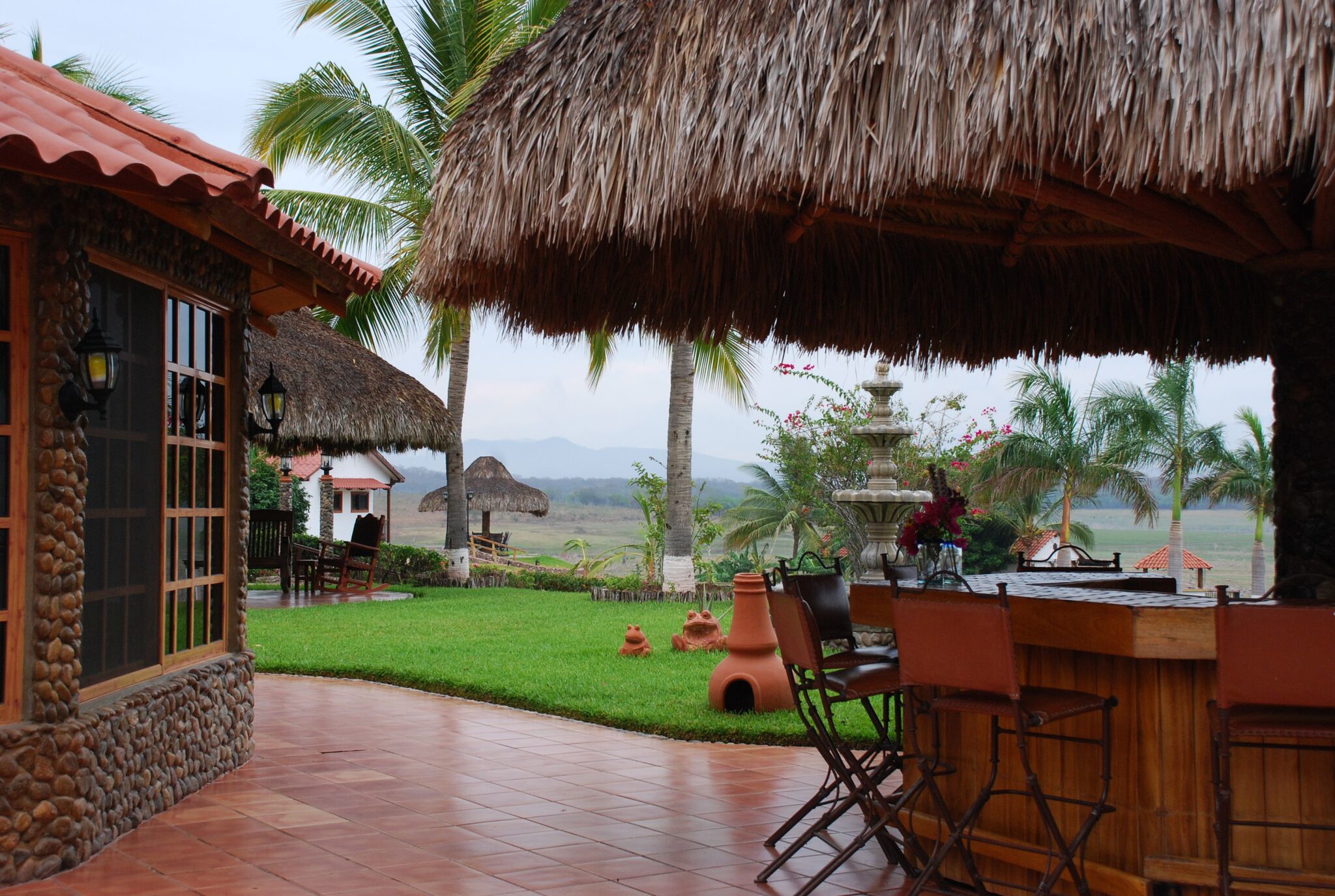 Lake El Salto Anglers Inn